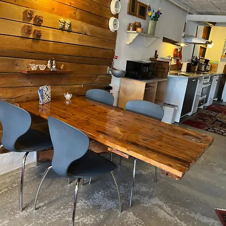 Farmer Ravning Bed & Breakfast Bredsten (Velje)