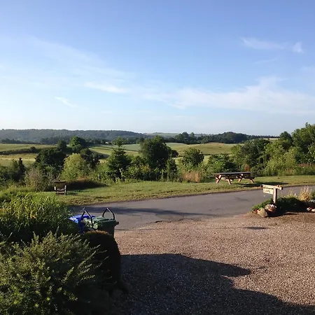 Farmer Ravning Bed & Breakfast Bredsten (Velje)